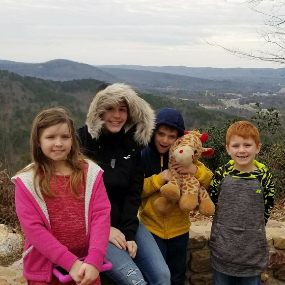 Meet your Posher, Lee ann - Picture 1 of 1